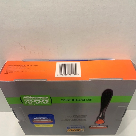 BIC Comfort 3 Refillable Men's Razor Set 14 Cartridges, 15-Piece Giftbox Set New - Picture 5 of 6